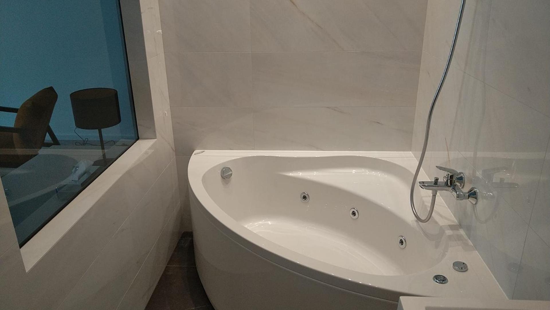 Hotel Oscar Kaštela Екстериор снимка